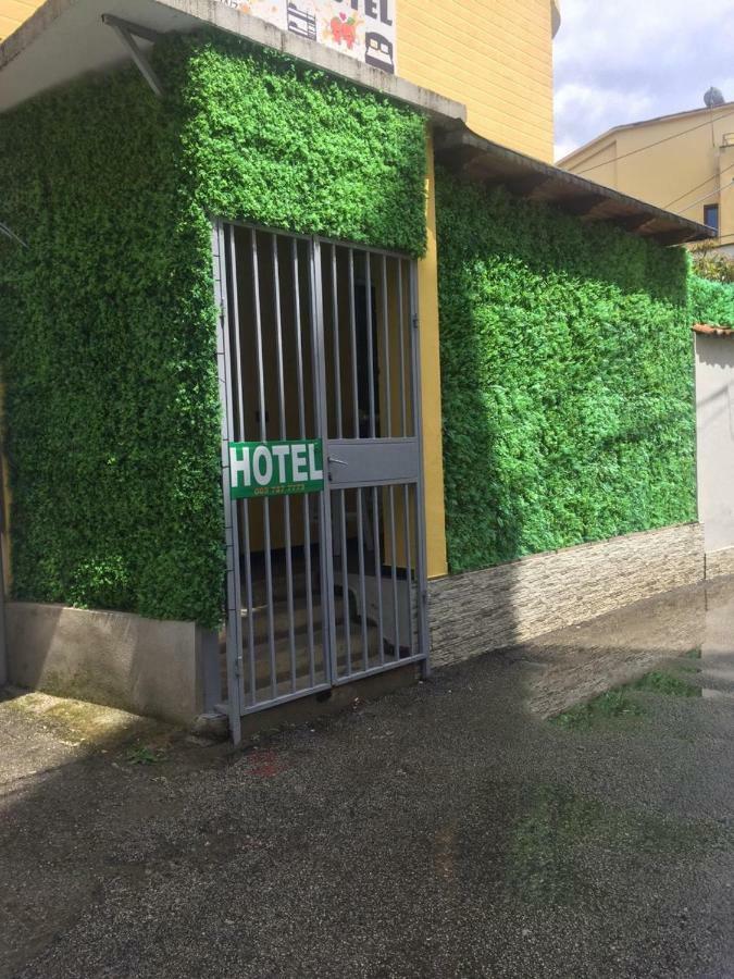 Orange Villa Hotel Tiranë Ngoại thất bức ảnh